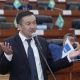 Депутат Жыргалбек Турускулов: "Депутаттар каникулдан келип акклиматизация болуп жатышса керек"