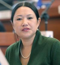 Экс-депутат Ыргал Кадыралиева: "Жаздагы парламенттин чечкиндүү болуп калышы деле бийликтин позициясы болчу"