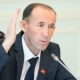 Депутат Нурбаев өкмөт инвестиция тартуу боюнча начар иштеп жатканын айтты