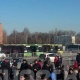 Аянттагы митингге тынчтыкты сактоо үчүн 8 автобус милиция кызматкерлери келишти