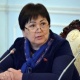Депутат Орозова Миграция кызматы менен Эмгек жана социалдык өнүктүрүү министрлигин бириктирүү керектигин айтты