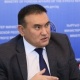 "Мигранттар өлкөгө жыл сайын 2 миллиард 5 миллион доллардан ашуун акча которушат" дейт Тышкы иштер министрлигинин Консулдук кызмат департаментинин директору