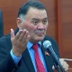 Депутат Жолдошбаев Ат-Башы районуна карышкырларды атуу үчүн тик учак берүүнү сунуштады