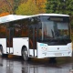 Бишкекте автобустун арткы эшигине кыпчылып калган окуучу бала каза болду