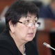 КҮНСОБОЛ: Баткенде өз алдынча көмүр казган 6 адам каза болду. Өкмөт элдин коопсуздугун камсыз кылуу максатында эмне үчүн тийиштүү иштерди алдын ала жүргүзбөйт? Орозова: "Адам өлүмү болгон жерде бирөө жоопкерчиликке тартылышы керек"