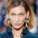 ЖЫЛНААМА, 9-ОКТЯБРЬ: "Victoria's Secret`тин" периштеси Белла Хадид 23 жашта. Ал миллионердин үй-бүлөсүндө төрөлүп, официант болуп иштеген