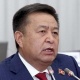 Депутат: "Жаш хирургдарга улуу муундагы хирургдар операция жасаганга мүмкүнчүлүк бербей жатыптыр"