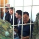 ЖЭБ соту: Сапар Исаков күбөлөр отурумга келбегендиги үчүн судьядан баш тартарын айтты