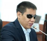 Депутат Дастан Бекешев: "Көчөлөргө резонанстуу окуяларга тиешеси бар адамдардын ысымын ыйгаруу туура эмес". КҮНСОБОЛ