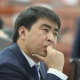 Жанар Акаев педагогикалык факультеттердин студенттеринин стипендиясын жогорулатууну сунуштады