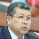 Депутат ун менен көмүрдүн баасы кескин көтөрүлүп жатканын айтып, өкмөт абалды көзөмөлгө алышы керектигин билдирди