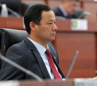 Депутат Руслан Казакбаев: "ИИМ мындай жол менен кете берсе жакын арада карапайым калк милиция кызматкерлерин таппай калышы мүмкүн". КҮНСОБОЛ 