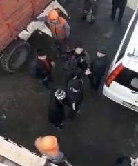 "NewTV" телеканалынын тартуучу тобуна мыйзамсыз күркө иштеткендер тарабынан кол салуу болду