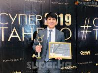 "Жылдын супер клиби - 2019" наамына "Эне жөнүндө баллада" клиби менен Гүлжигит Калыков ээ болду