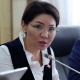 Депутат Эльвира Сурабалдиева: "Финансы министри Сауд Арабияда өзүбүздүн улуттук кийимдерибизди кийсе туура болмок". КҮНСОБОЛ