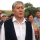 Алмазбек Атамбаев Үсөнбек Ниязовдун өлүмүнө шектелүүдө