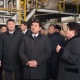Премьер-министр өкмөт өнөр жай ишканаларынын санын көбөйтүүнү көздөй турганын айтты