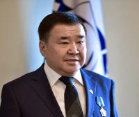 ЖЫЛНААМА, 5-ФЕВРАЛЬ: Жогорку Кеңештин 3-4-чакырылыштарынын депутаты, Бишкектин экс-мэри, меценат Аскар Салымбеков 64 жашка толду