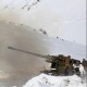 ӨКМдин кызматкерлери унаа жолунда атайын кар көчкү түшүрүү иш-аракеттерин жүргүздү