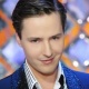 ЖЫЛНААМА, 19-ФЕВРАЛЬ: Өзгөчө үнү менен таанымал орусиялык ырчы Витас 40 жашка толду