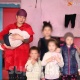 SUPER TV: 5 баланын энеси: "Таштанды чогултуп, балдарымды багам. Жолдошум - селсаяк"