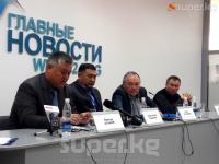 Бектур Асанов: "Мен кекчил эмесмин, бирок бизди каматкан Атамбаев жоопко тартылышы керек"
