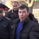 Тажикстанда 11-класста окуган карындашын "эркек менен мамиледе болгон" деп муунтуп өлтүрүп, кийин башын кесип салган агасы 18 жылга эркинен ажыратылды