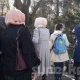 Бишкекте балдары медициналык жардам алуу учурунда ВИЧке кабылган энелер митингге чыгышты