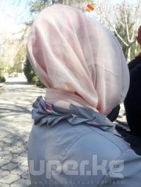 ВИЧ илдетин жугузуп алган келин: "Сойку болбой, баңгизат колдонбой, колумдан кетмен түшпөй талаада иштеп жүрүп бул ооруга чалдыкканыма өзөгүм өрттөнөт"