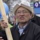Жарандык активист үйүнө ИИМдин кызматкерлери келип, андан бүгүн акцияга чыгар-чыкпасын тактап кетишкенин билдирди
