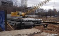 Депутат ири компания карылар үйүнүн короосуна көп кабаттуу үй куруп жатканын айтты
