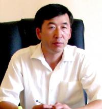 Коомдук ишмер Төлөгөн Келдибаев: "КСДПнын саясий кеңеши оппозицияга өткөндөн кийин парламенттеги фракциясы коалициядан чыгыш керек"