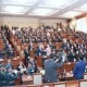 Президент: "Элди көчөгө чыгарып, бийликке кысым жасоо менен маселе чечем дегендер жаңылышат"