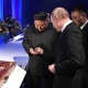 Түндүк Кореянын лидери Путинге кылыч белекке берди