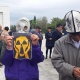 "Азыр сени тытып салышат". Уранга каршы митинг экс-депутаттын катышуусундагы чыр менен аяктады (видео)