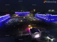 Бишкектин 141 жылдыгына арналган концертке бийиктиктен көз чаптырганда