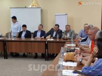 УКМКнын орду жана реформасына арналган тегерек стол резолюцияны кабыл алуу менен аяктады (видео)
