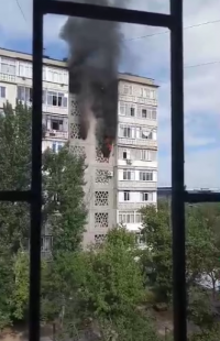 Борбор калаадагы 5-кичи райондо көп кабаттуу үйдөн өрт чыкты