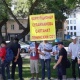 8 жылдан бери сатып алган жерине ээ боло албай келген жабырлануучу аял Башкы прокуратуранын алдына митингге чыкты