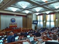 Бир жылда президент депутаттардын 2 мыйзам долбоорун артка кайтарган