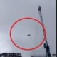 Орусияда эмгек мигранты крандан боюн таштады
