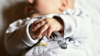 Башкортостанда наристе уктап жаткан жеринен тумчугуп чарчап калды