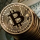 Бишкекте мамлекетке миллиондогон чыгым келтирген мыйзамсыз криптовалюта чогулткан майнинг-ферма кармалды
