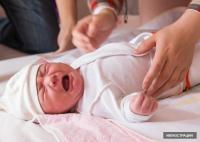 Өзгөндө 22 жаштагы жаран жаңы төрөлгөн кызын 30 миң сомго сатууга аракет кылган