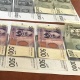 Кызыл-Кыяда сот аткаруучу 10 миң сом пара алып жатканда кармалды