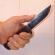 Сузакта күйөөсү аялын уруп, андан соң бычактап салган деп шектелүүдө. Маркум келиндин артында 4 баласы калды