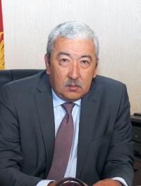 Депутат Исхак Масалиев: "Бул протоколдун айрым жерлери ачыкталбайт. Себеби кандай гана чечим болбосун эки тарапка тең өзүнүн элинин жерин саткан болуп калат". КҮНСОБОЛ