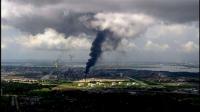 Техаста нефть заводунан өрт чыгып, 37 адам жабыркады