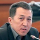 Депутат Мадеминов: "Экс-президентти кармаш үчүн кайра күч органын жибердиңерби? Бирок ал жерде кыргыздын жөнөкөй жарандары да турат"