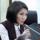 Депутат Эльвира Сурабалдиева: "Контейнерден салынган мектепти көрүп капаландым". КҮНСОБОЛ